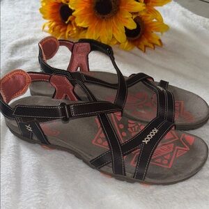 Merrell Black and Pink Women's Sandals